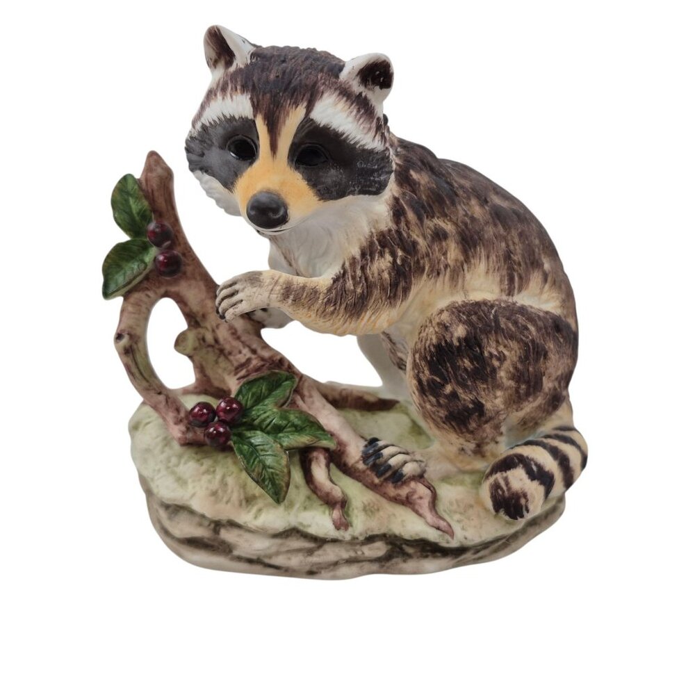 Lefton China Raccoon Figurine Porcelain Wildlife Sculpture Japan KW4752